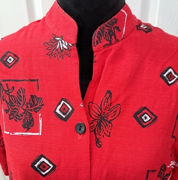 Mandarin Style Top With Attached Tank Top   Size L - Picture 2 of 8